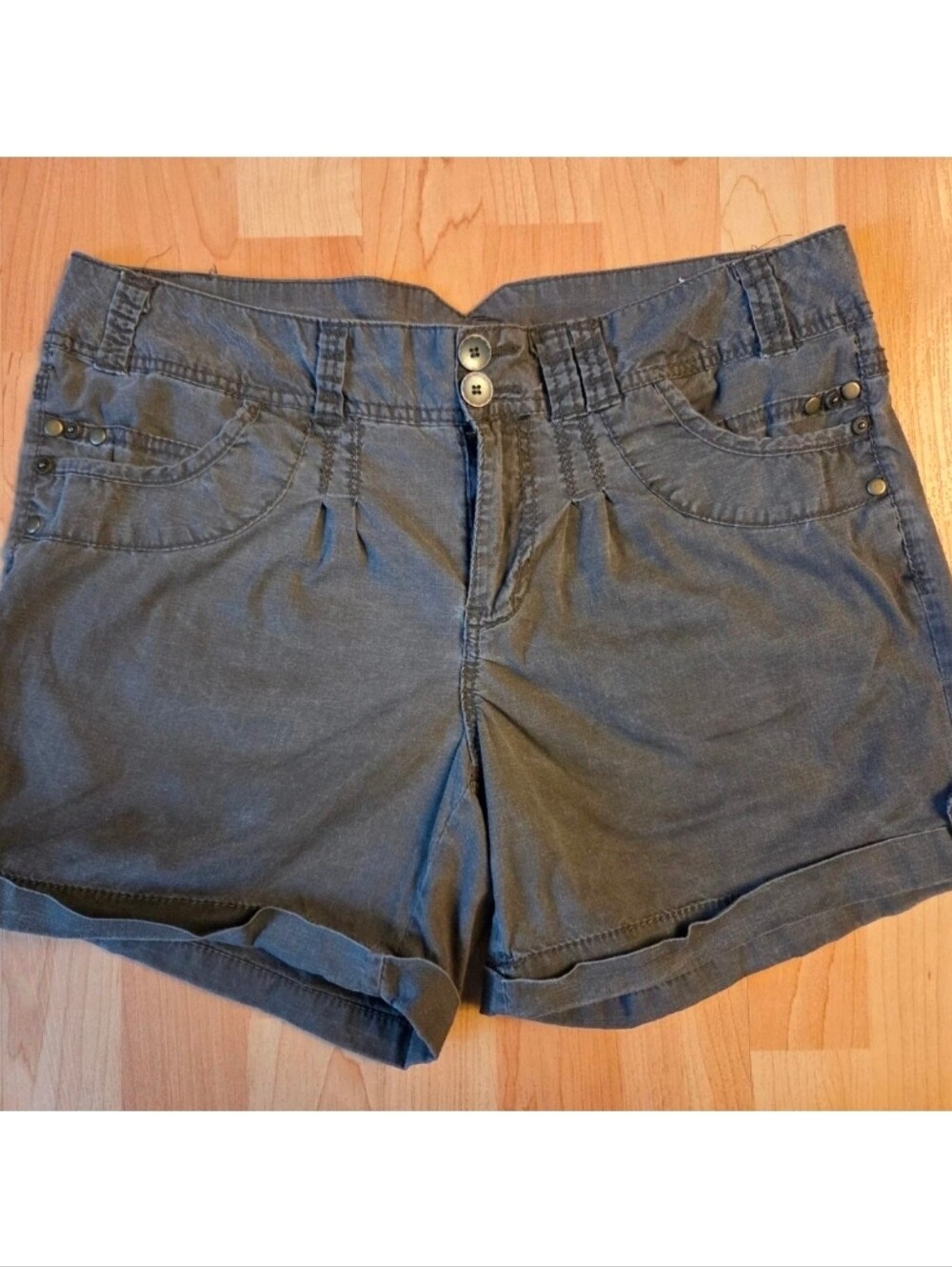 One 5 One mid-rise shorts
